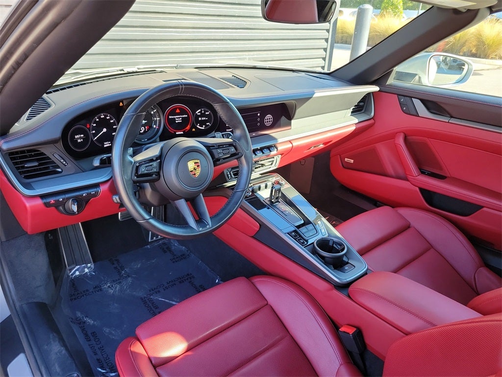 2022 Porsche 911 Carrera 4