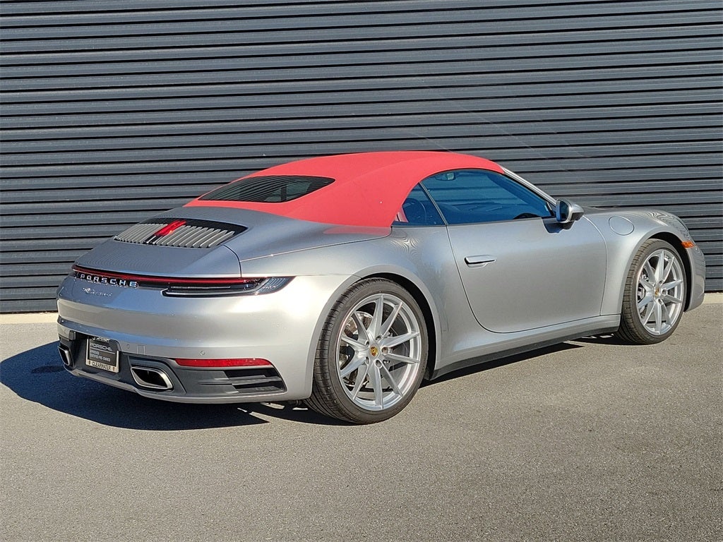 2022 Porsche 911 Carrera 4