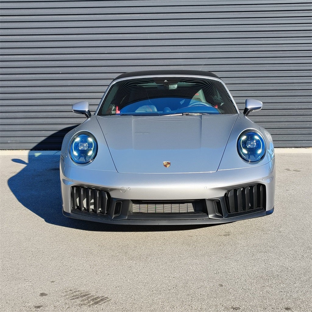 2026 Porsche 911 Carrera 4 GTS