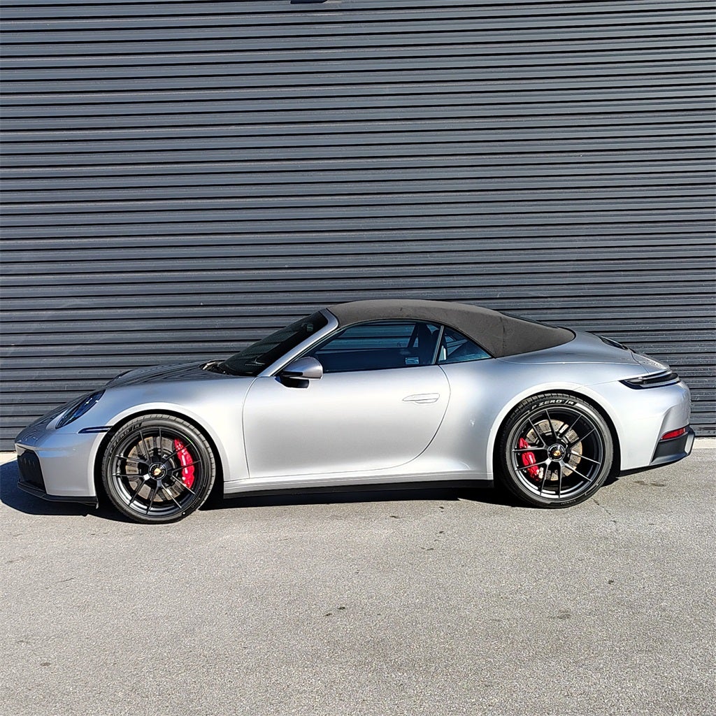 2026 Porsche 911 Carrera 4 GTS