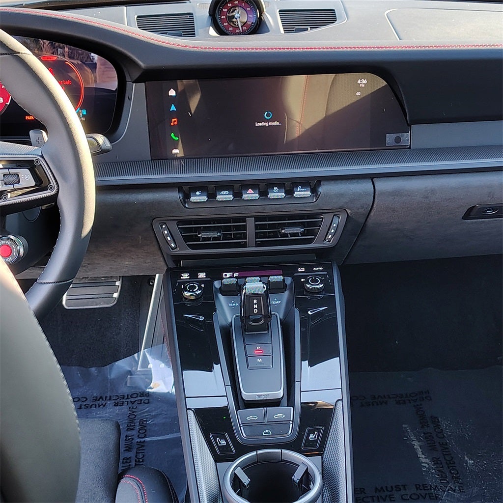 2026 Porsche 911 Carrera 4 GTS