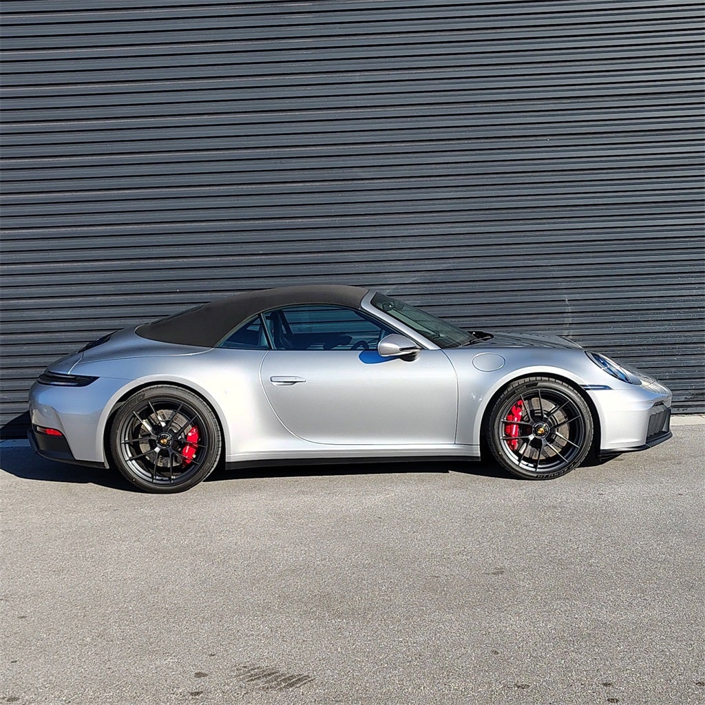 2026 Porsche 911 Carrera 4 GTS