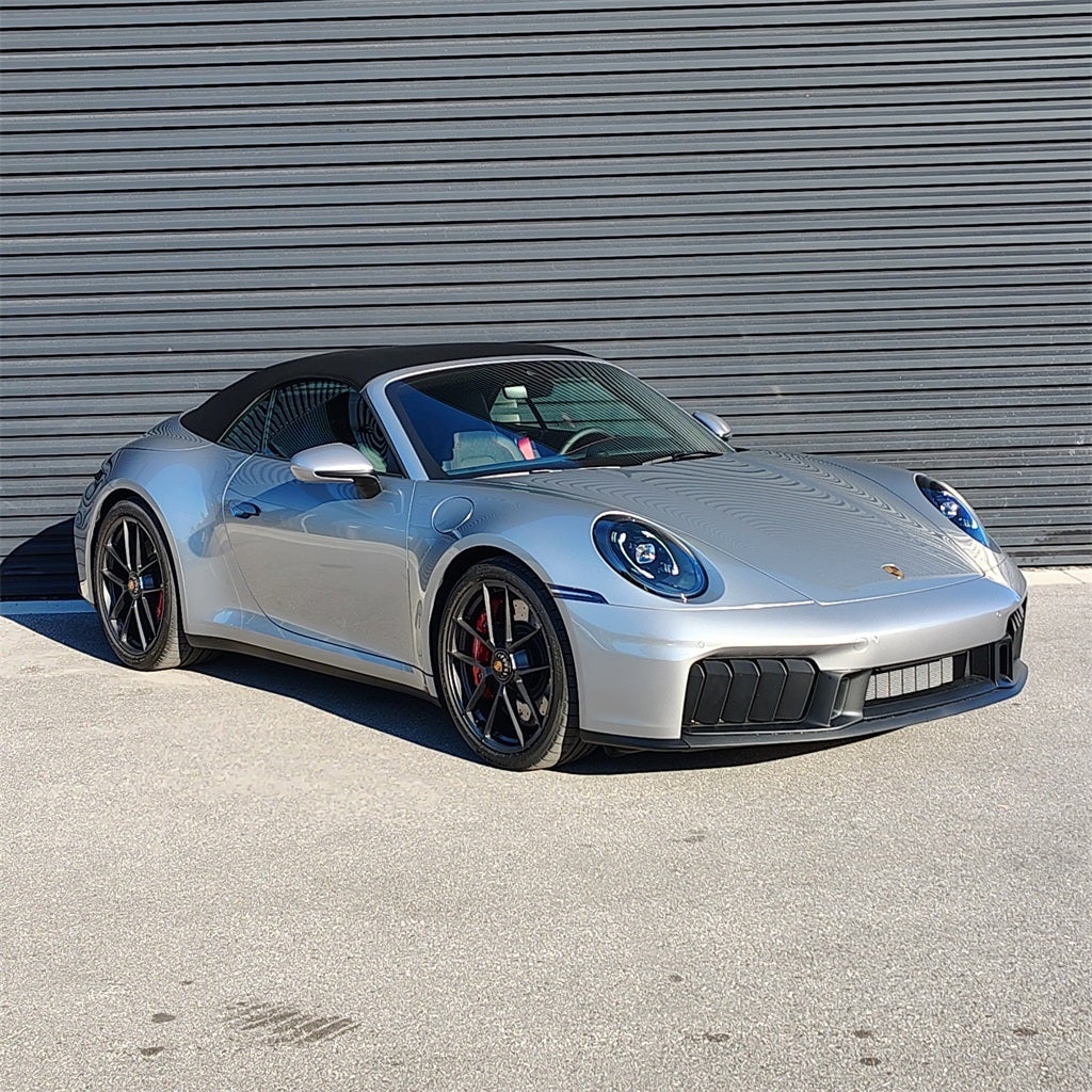 2026 Porsche 911 Carrera 4 GTS