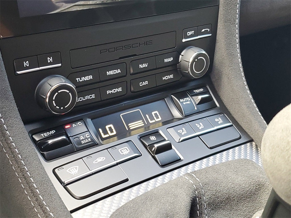 2024 Porsche 718 Spyder RS