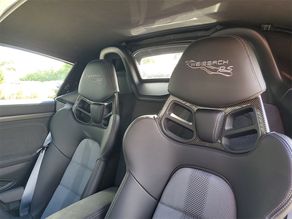 2024 Porsche 718 Spyder RS