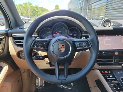 2026 Porsche Macan Base