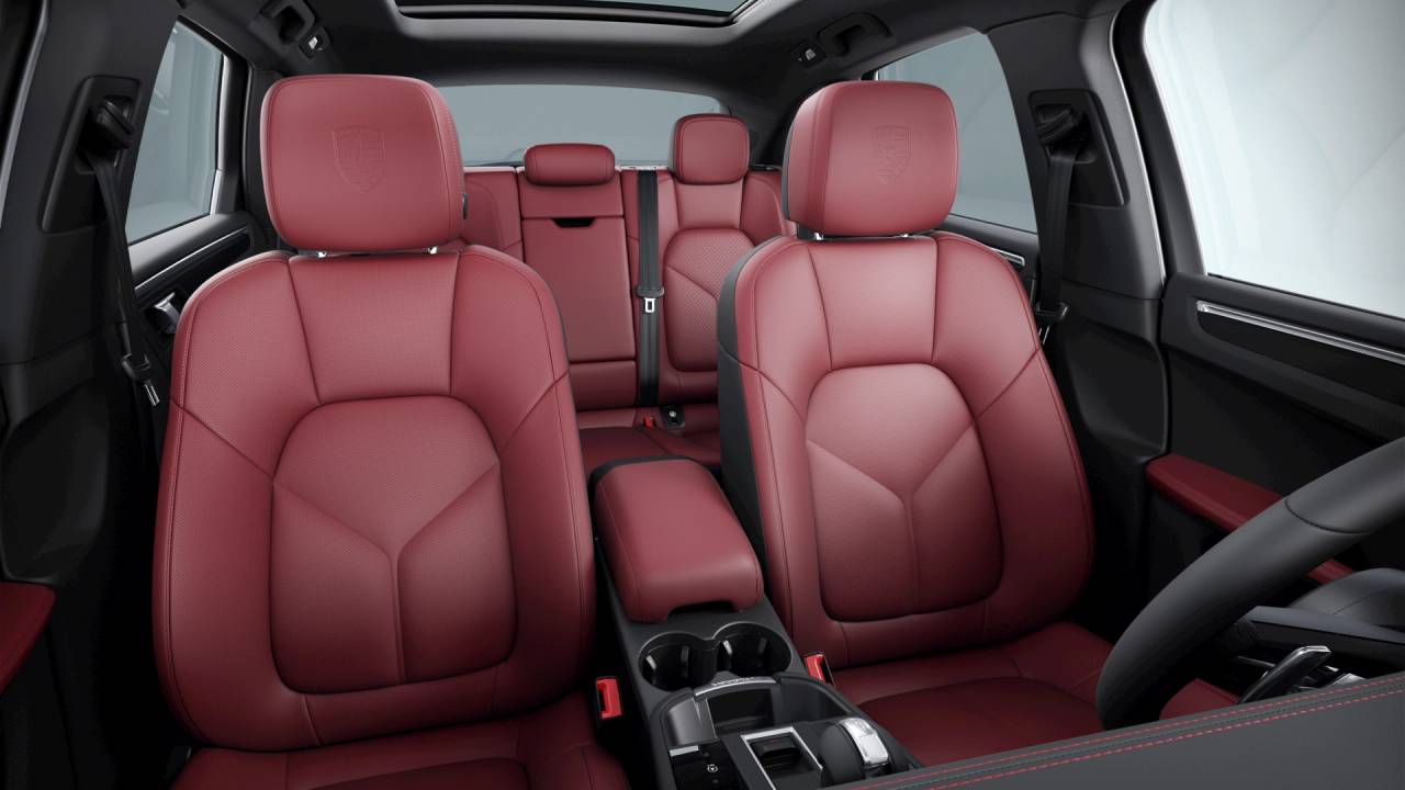 2026 Porsche Macan Base