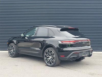 2025 Porsche Macan Base
