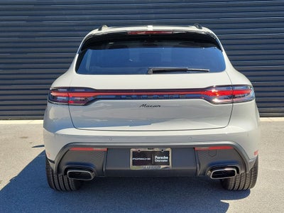 2026 Porsche Macan Base
