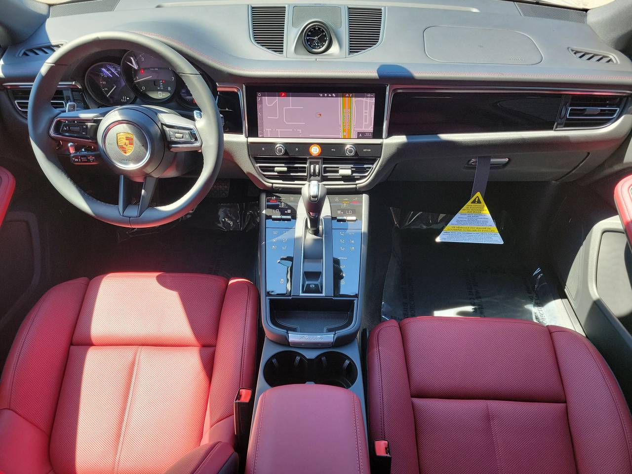 2026 Porsche Macan Base