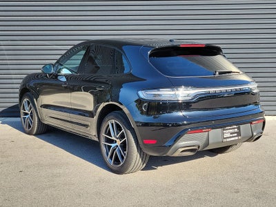 2024 Porsche Macan Base