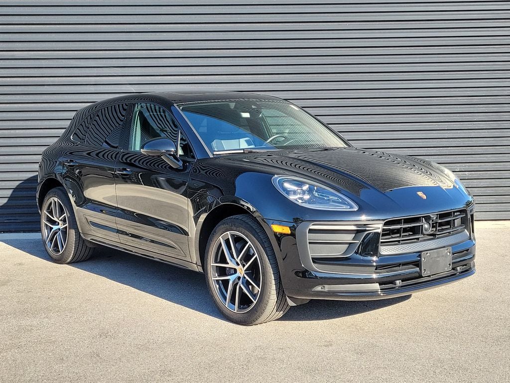 2024 Porsche Macan Base