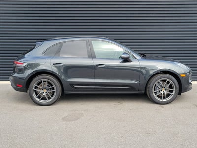 2025 Porsche Macan Base