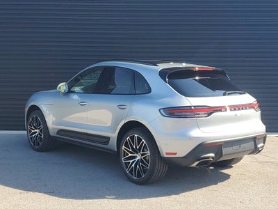2026 Porsche Macan Base