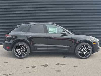 2026 Porsche Macan Base