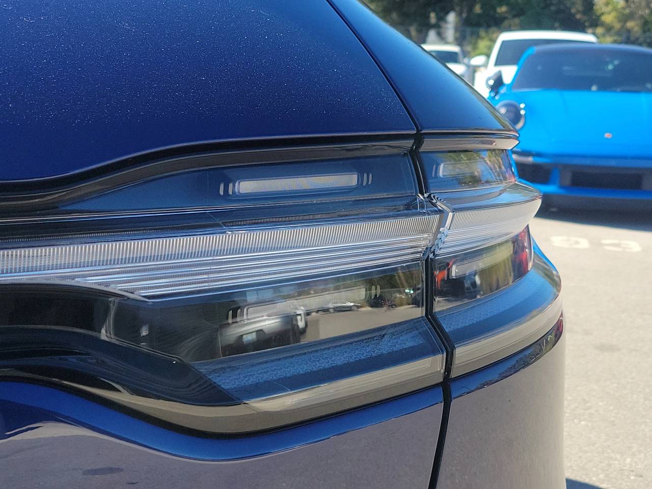 2026 Porsche Macan Base