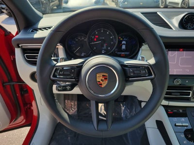 2026 Porsche Macan Base