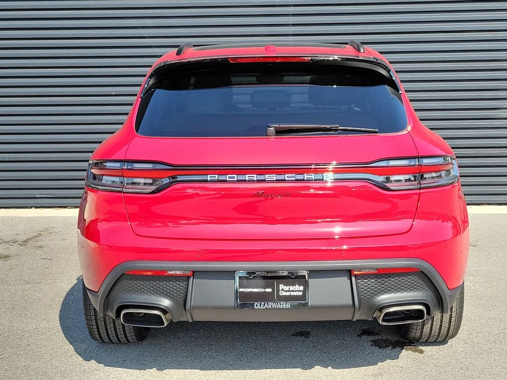 2026 Porsche Macan Base