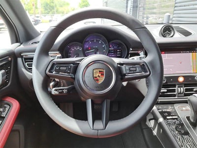 2025 Porsche Macan Base