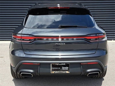 2025 Porsche Macan Base
