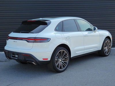 2026 Porsche Macan Base