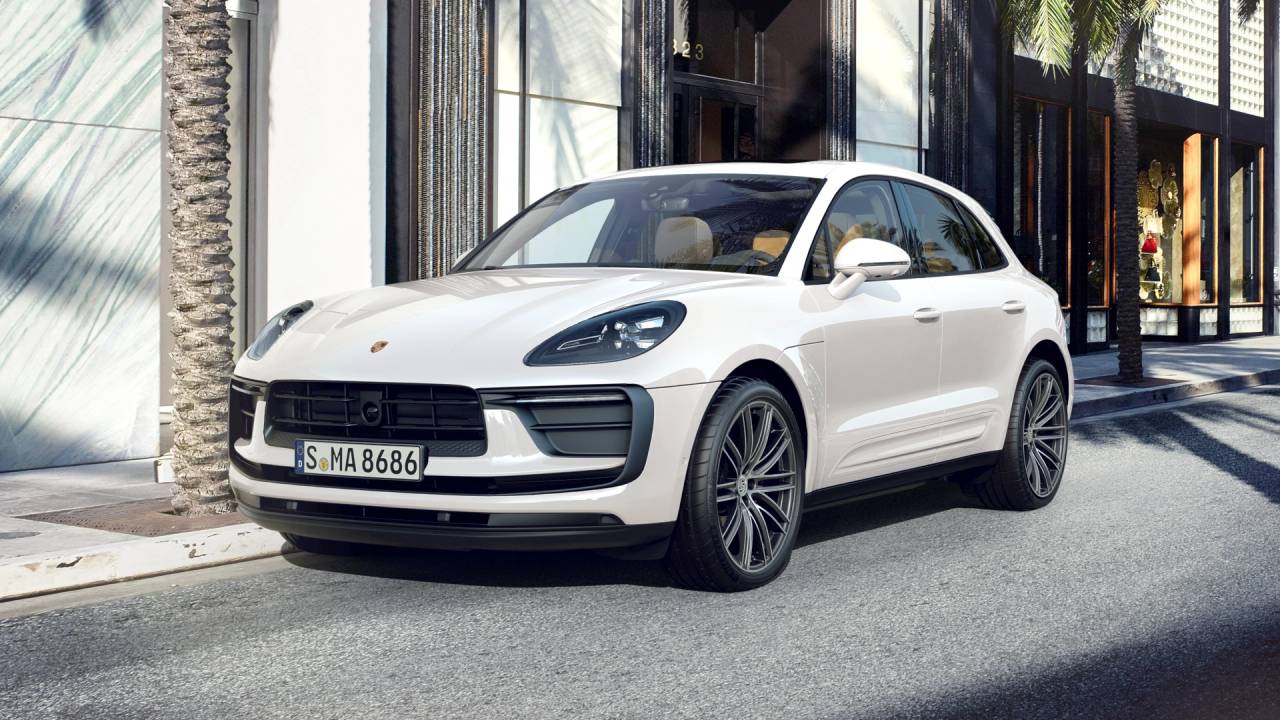 2026 Porsche Macan Base