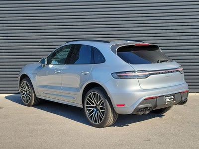 2025 Porsche Macan T