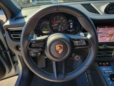 2025 Porsche Macan T