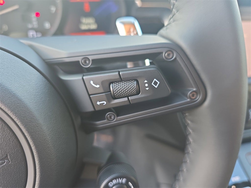 2026 Porsche Macan T