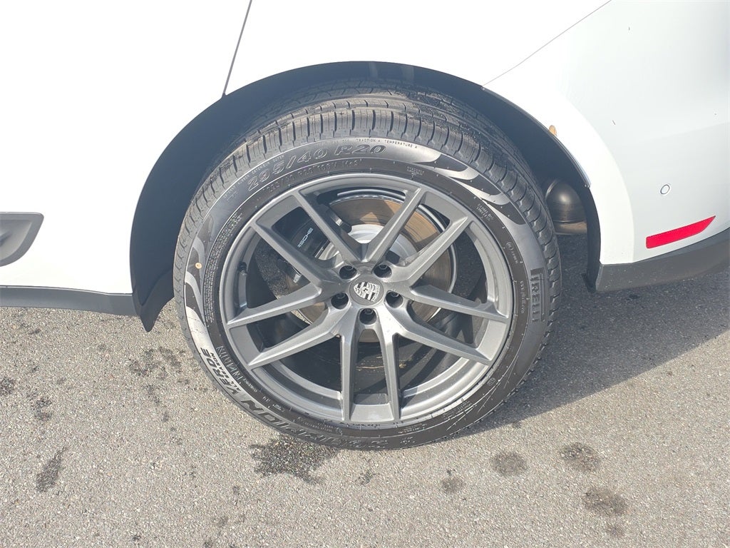 2026 Porsche Macan T