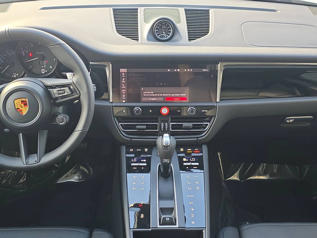 2026 Porsche Macan T