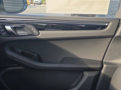 2026 Porsche Macan T