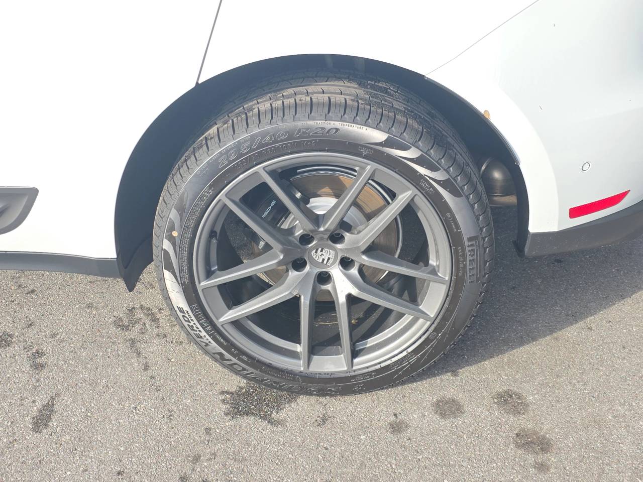 2026 Porsche Macan T