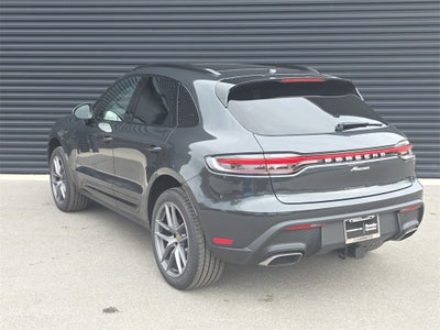 2026 Porsche Macan Base
