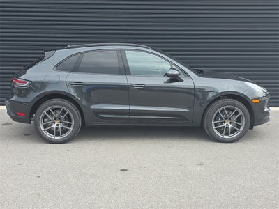 2026 Porsche Macan Base