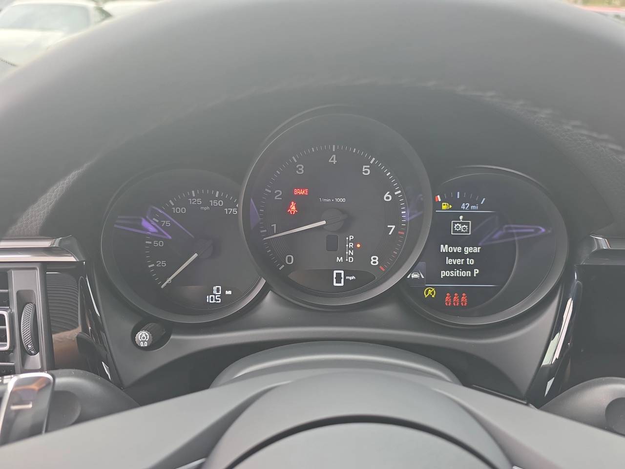 2026 Porsche Macan Base