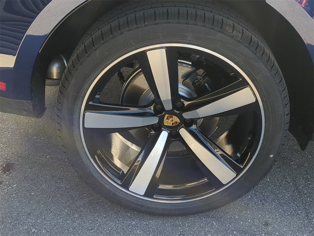 2026 Porsche Macan Base