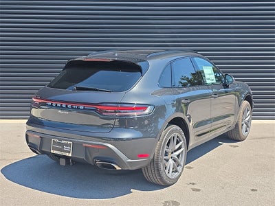 2026 Porsche Macan Base