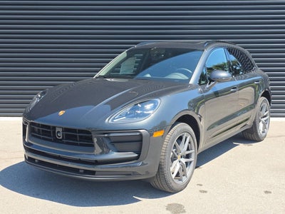 2026 Porsche Macan Base