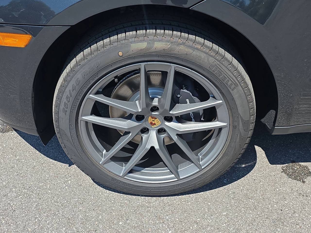 2026 Porsche Macan Base