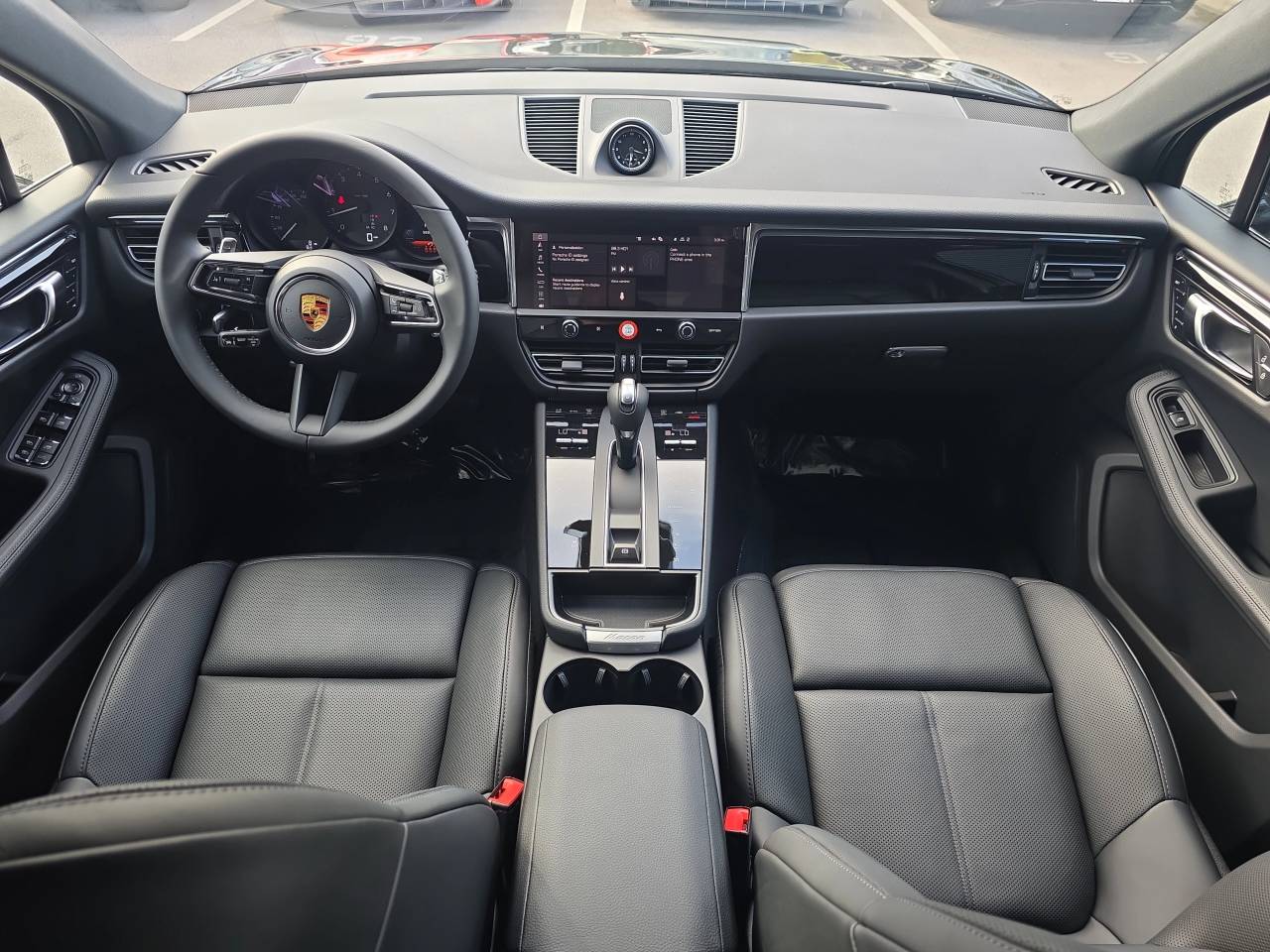 2026 Porsche Macan Base