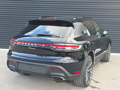 2026 Porsche Macan Base