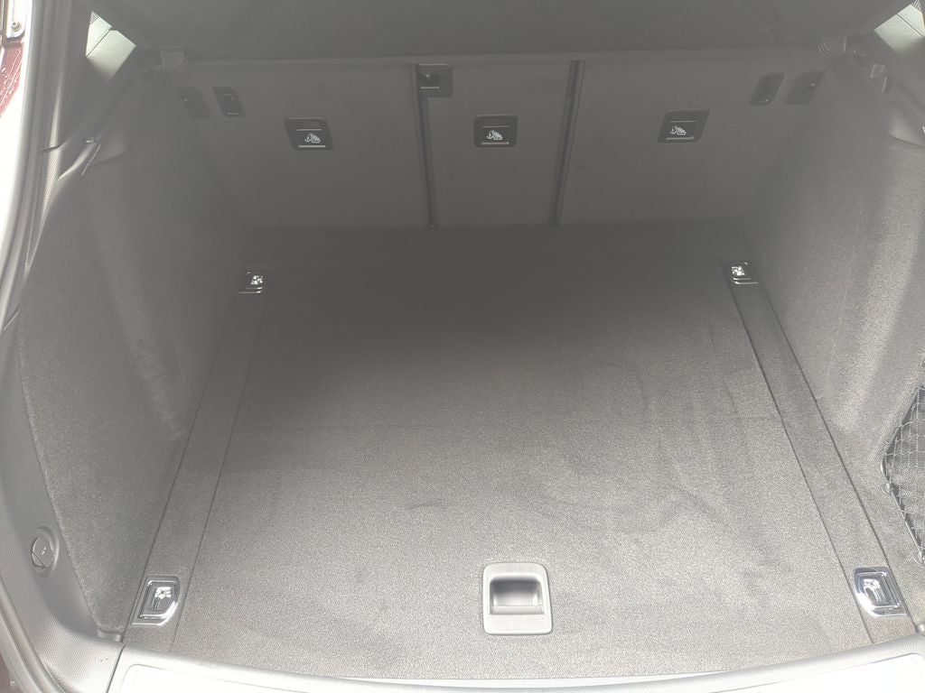 2026 Porsche Macan T