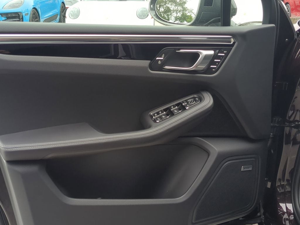 2026 Porsche Macan T