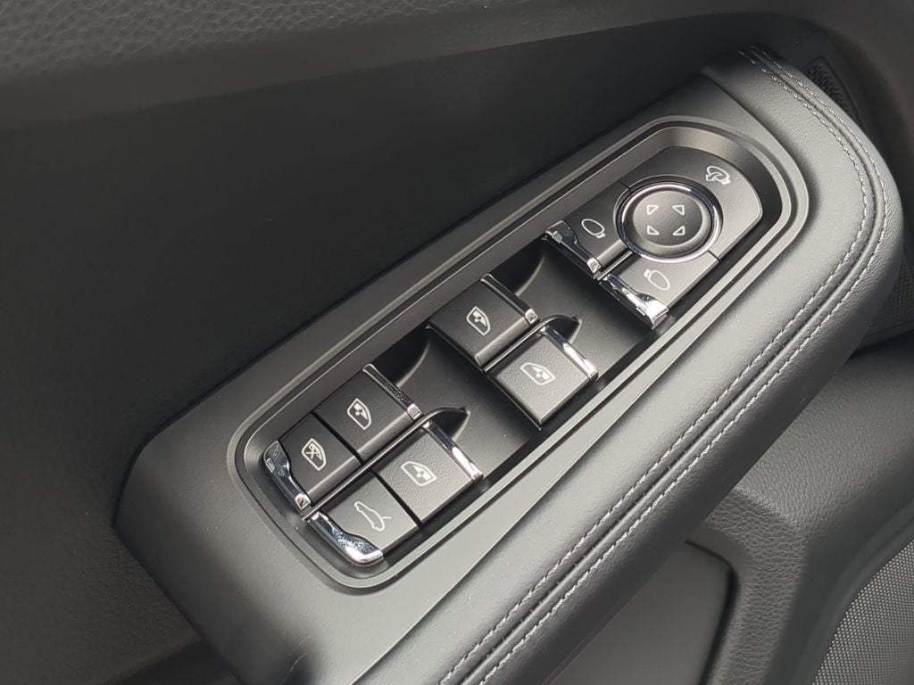 2026 Porsche Macan T