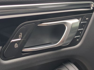 2026 Porsche Macan T