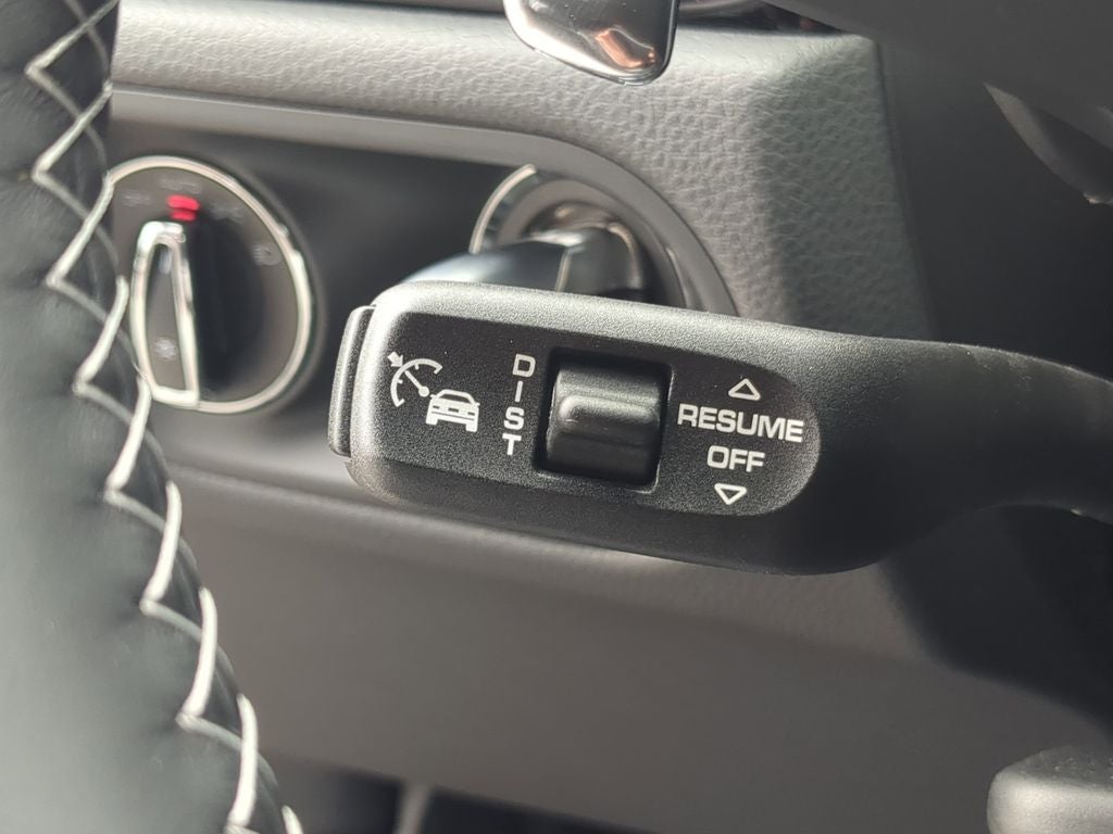 2026 Porsche Macan T