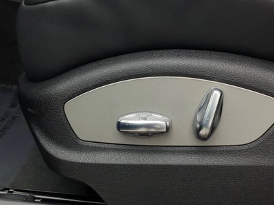 2026 Porsche Macan T