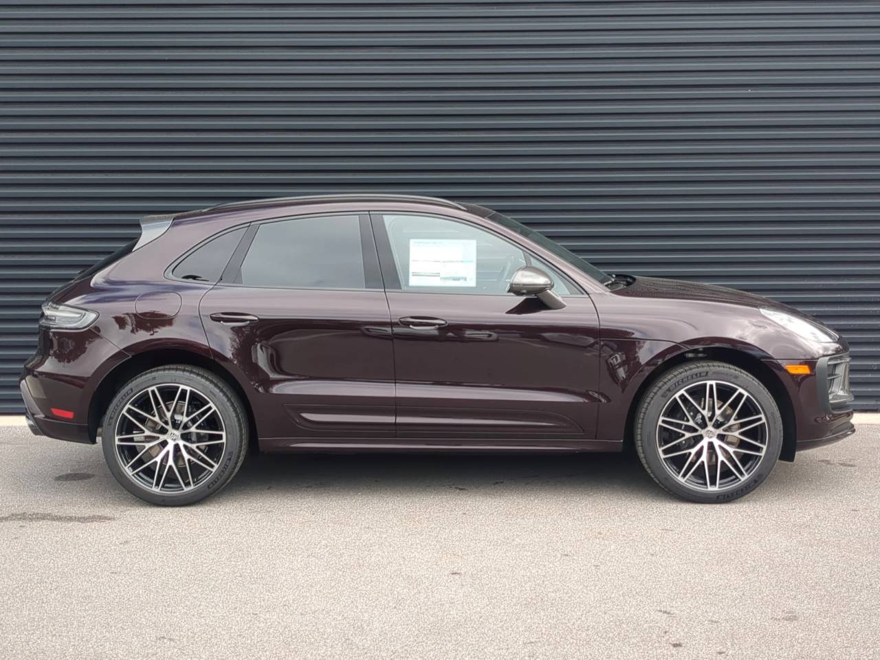 2026 Porsche Macan T
