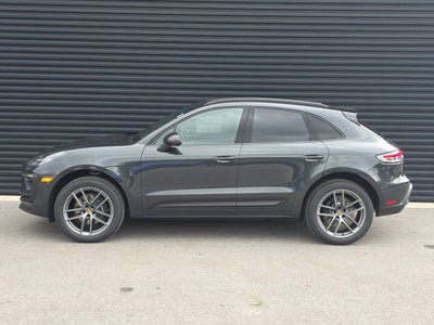 2026 Porsche Macan Base